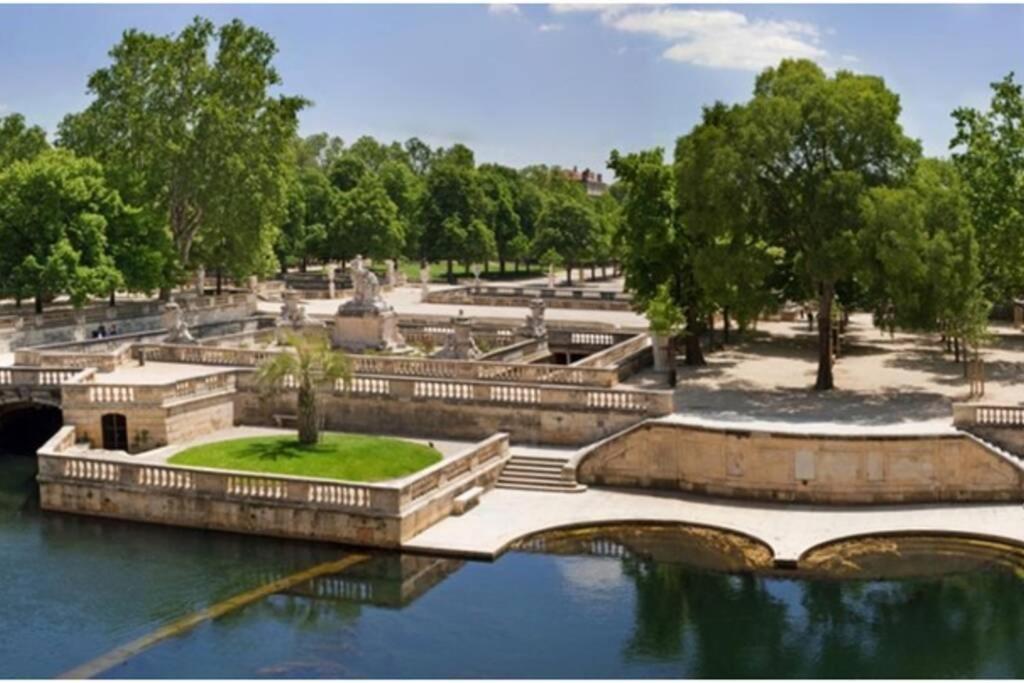 Le Studio D'Auguste- Coeur De Nimes-Chaleureux-Emplacement Ideal Exterior foto